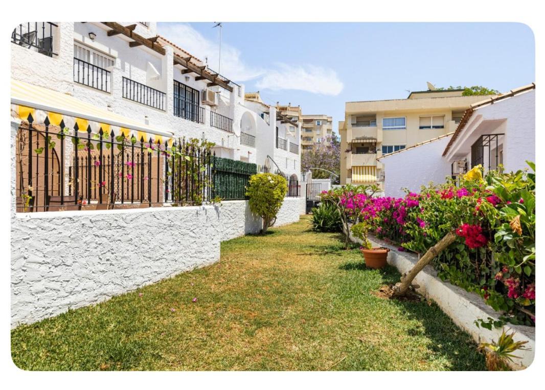 הוילה טורמולינוס La Casa En La Carihuela Playa A 4 Minutos A Pie מראה חיצוני תמונה